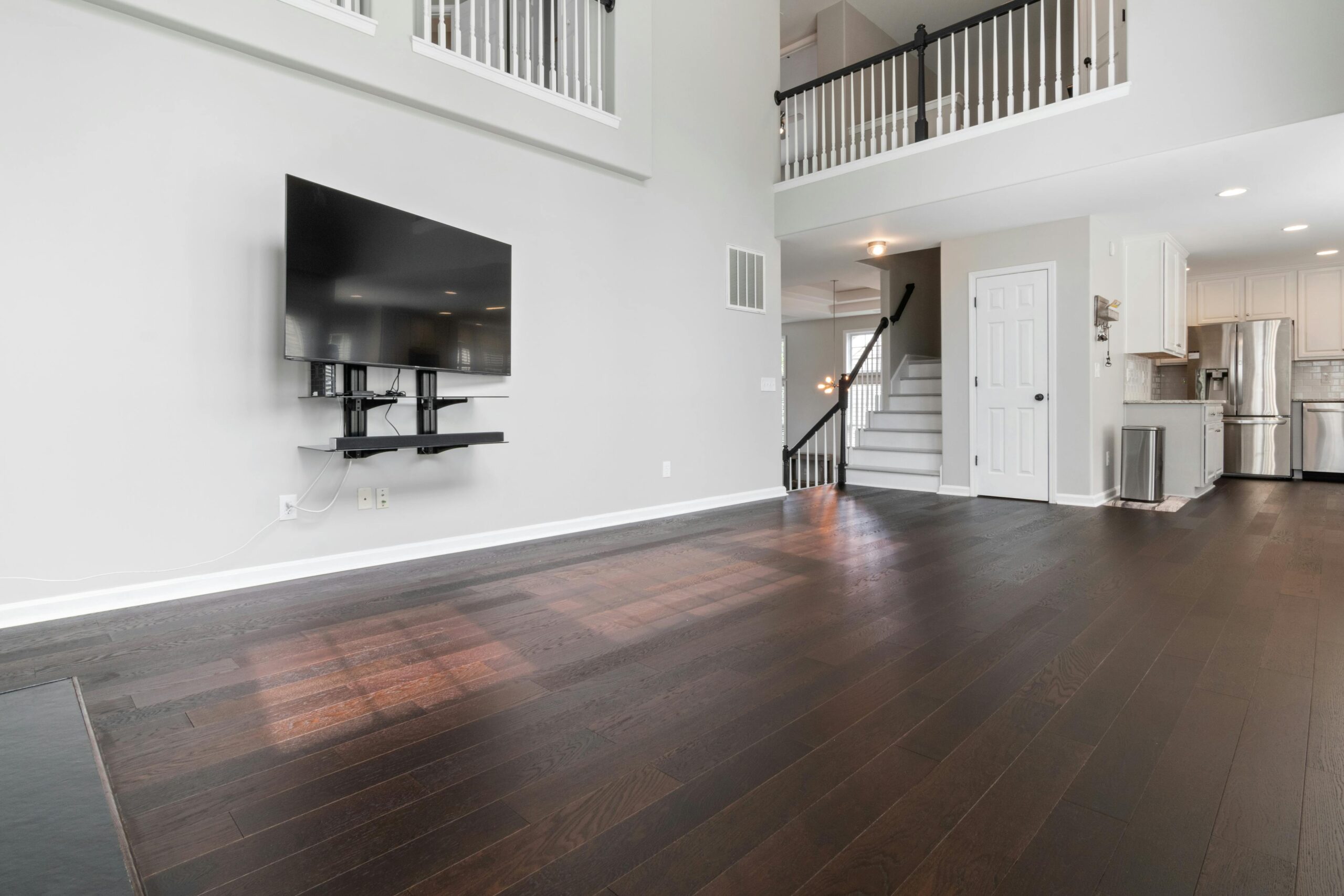 TV Mounting in Hernando FL That Makes Your Living Room Look Instantly More Expensive